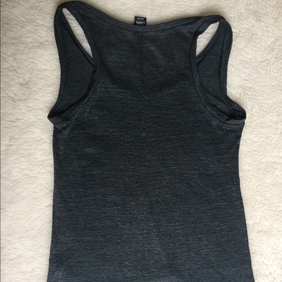 Clearance $5 Twik women’s screen printed tee - Picture 2 of 2